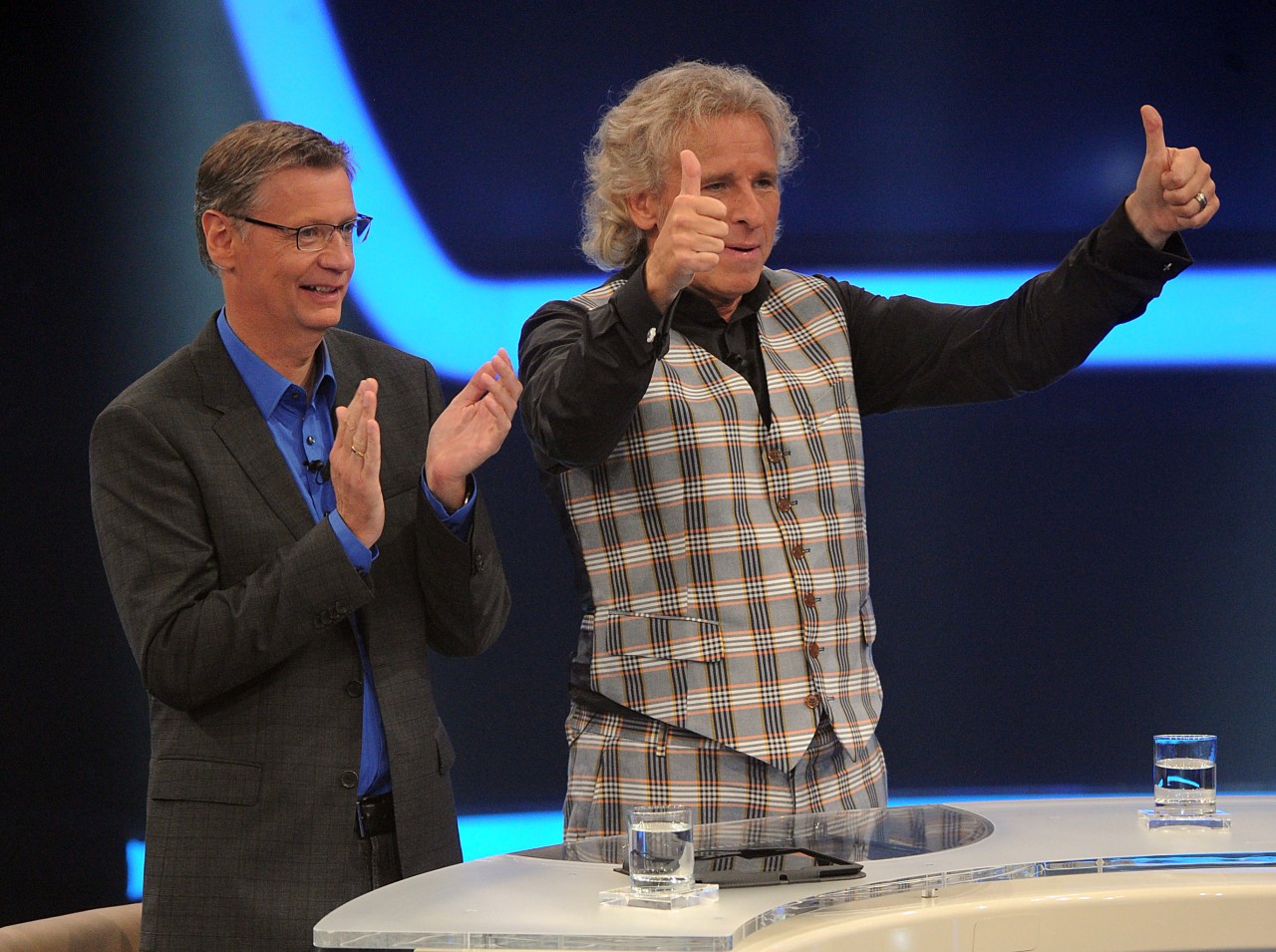 „Wer wird Millionär“-Star Günther Jauch (l.) und TV-Kollege Thomas Gottschalk sind auch hinter der Kamera befreundet. (Archivfoto)