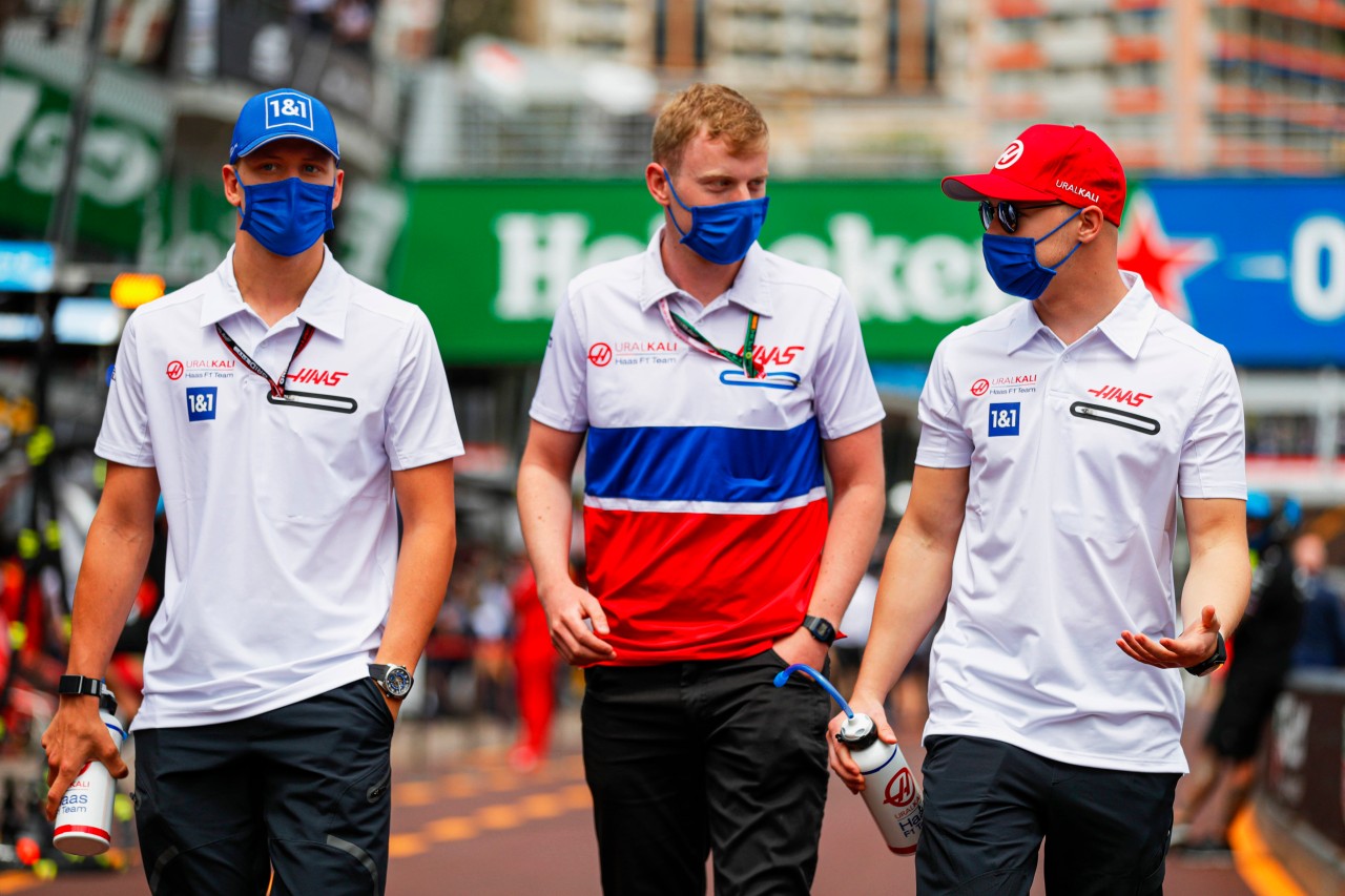 Die Haas-Piloten Mick Schumacher und Nikita Mazepin.