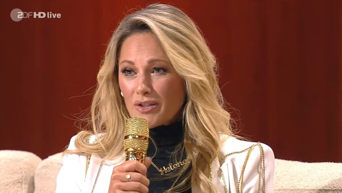 Helene Fischer saß den ganzen Abend auf der Couch bei „Wetten, dass..?“. Doch es gab einige unschöne Bemerkungen.