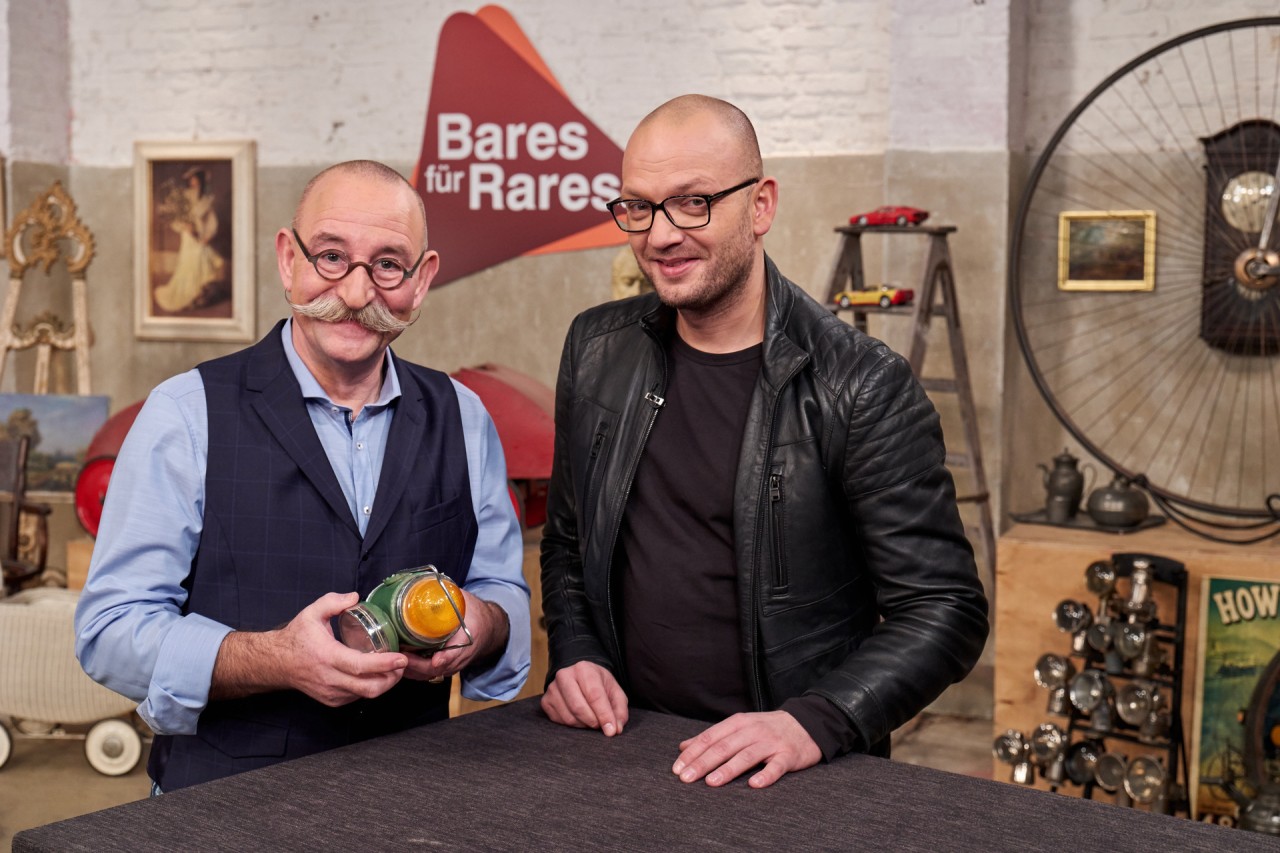 "Bares für Rares"-Kollegen Horst Lichter und Experte Sven Deutschmanek.