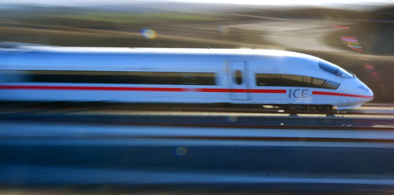 Die Sprinter gibt es auch schon auf anderen Strecken wie zum Beispiel zwischen Berlin und München. (Symbolbild)
