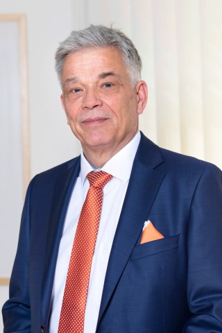Essen: GSE-Geschäftsführer Heribert Piel weißt auf Lücken in der Regelung zur Impfpflicht hin. 