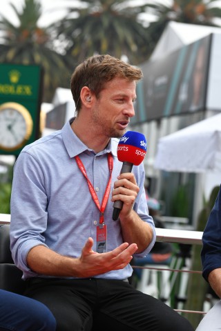 Jenson Button arbeitet für das britische Fernsehen.
