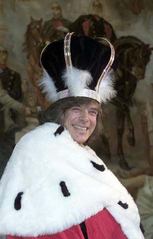 Jürgen Drews 2001 als König von Mallorca. (Archivbild)