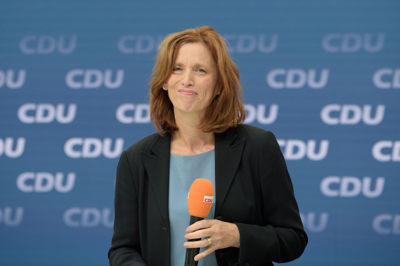 Plötzlich wird bei Markus Lanz die CDU-Politikerin Karien als neue Parteivorsitzende gehandelt. 