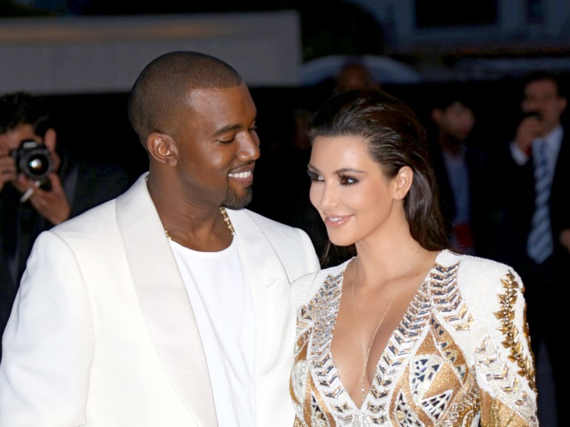 Diese beiden mögen offensichtlich Himmelsrichtungen: Kim Kardashian und ihr Lebensgefährte, Rapper Kanye West,...