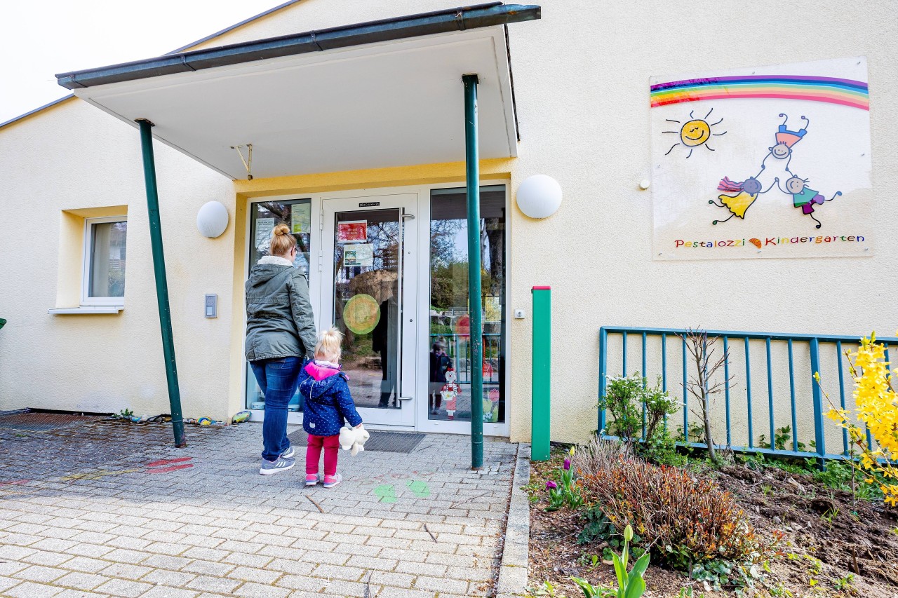 Eltern von Kita-Kindern werden in Oberhausen entlastet. (Symbolfoto)