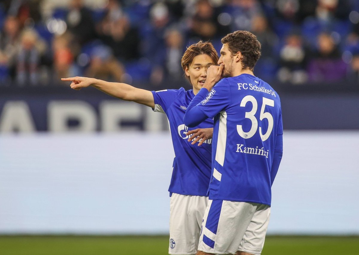 Ko Itakura FC Schalke 04