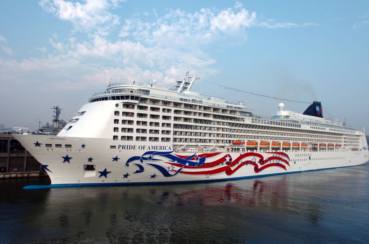 Die „Pride of America“ von Norwegian Cruise Line ist das einzige große Kreuzfahrtschiff, das unter US-Flagge fährt. (Archivfoto)