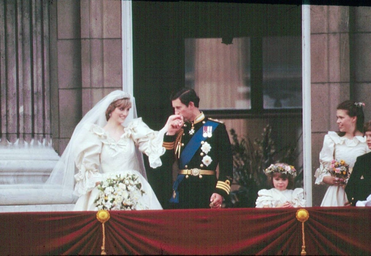 Lady Diana Hochzeit.jpg