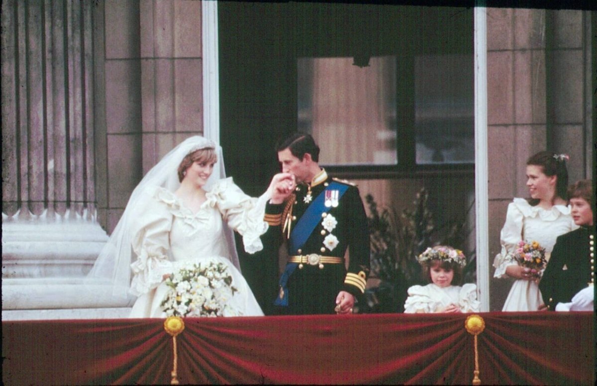 Lady Diana Hochzeit.jpg
