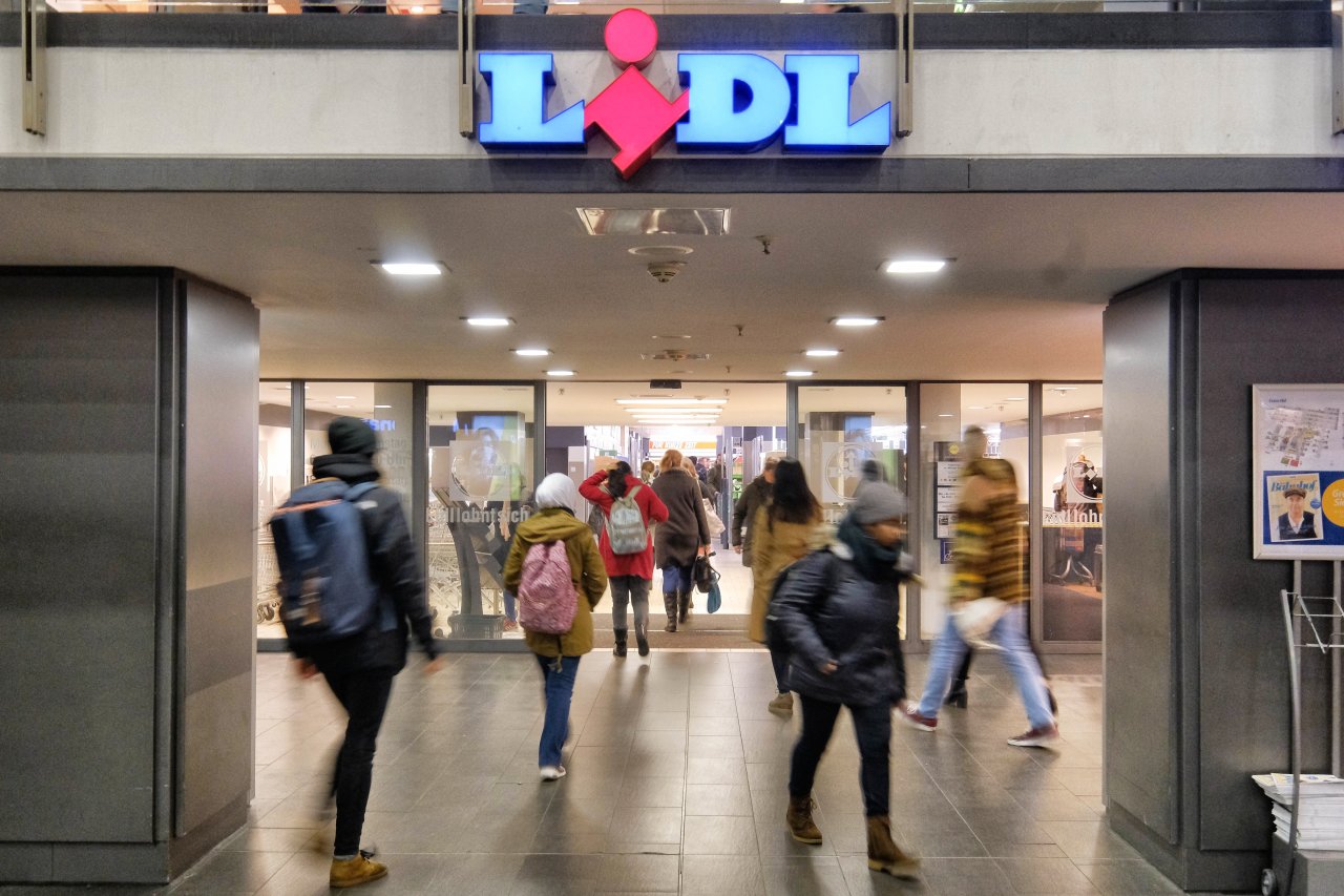 Lidl am Hauptbahnhof Essen So der Discounter an Fronleichnam