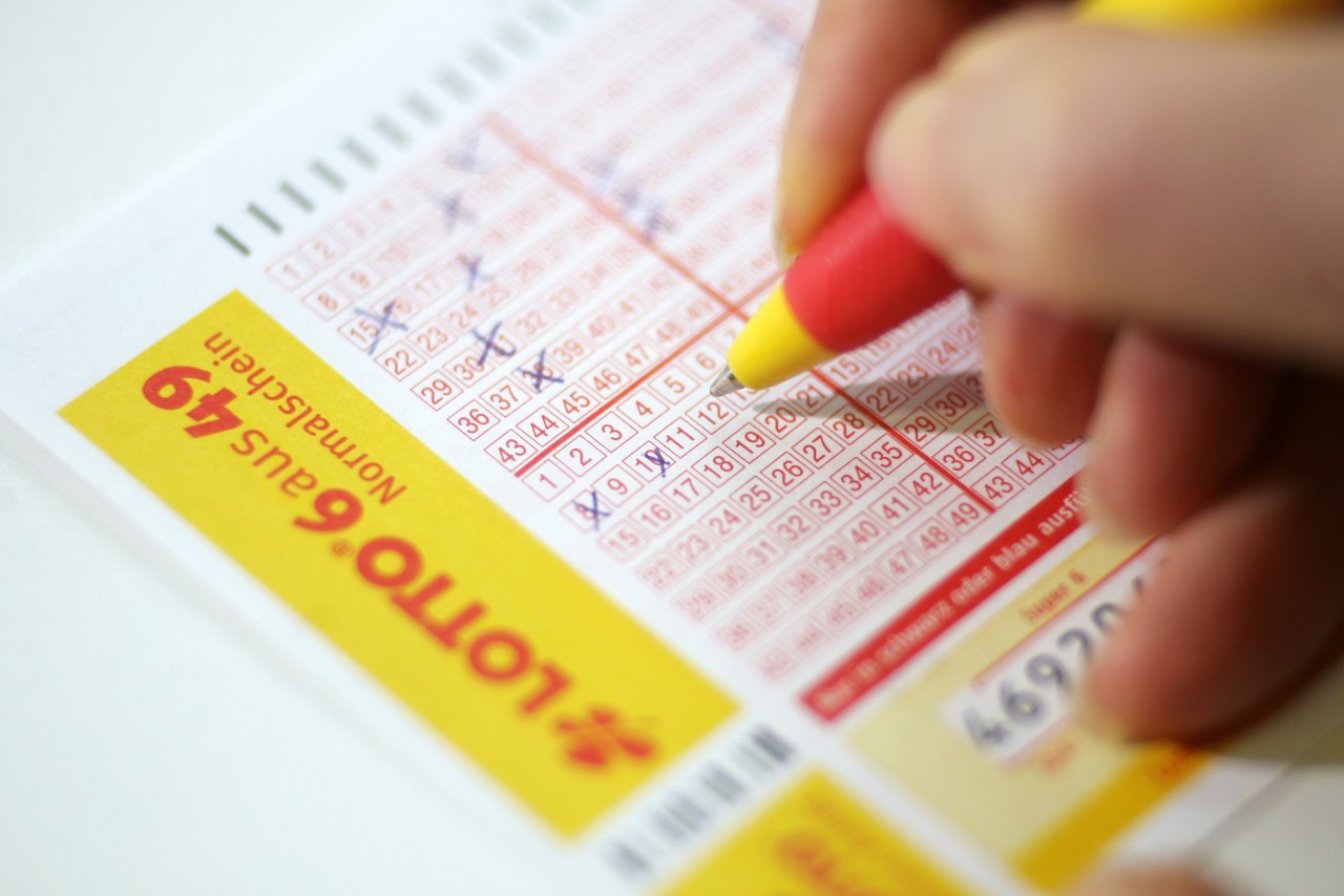 Lotto: Der glückliche Gewinner von über 800.000 Euro aus Vorpommern-Greifwald wird gesucht. (Symbolbild)