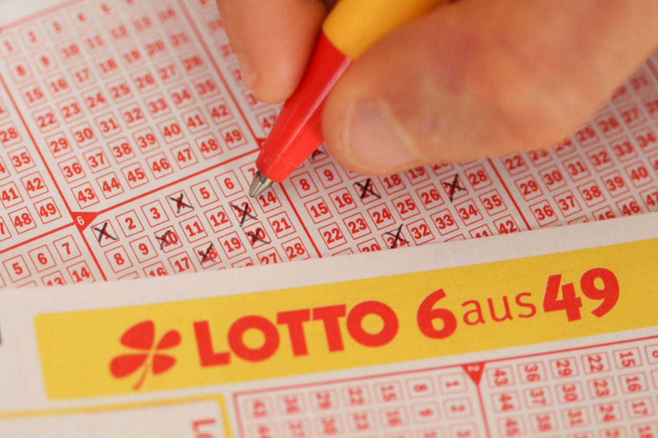 Diesen Fehler solltest du beim Lotto nicht machen, sonst ist das Geld schnell wieder weg. (Symbolbild)