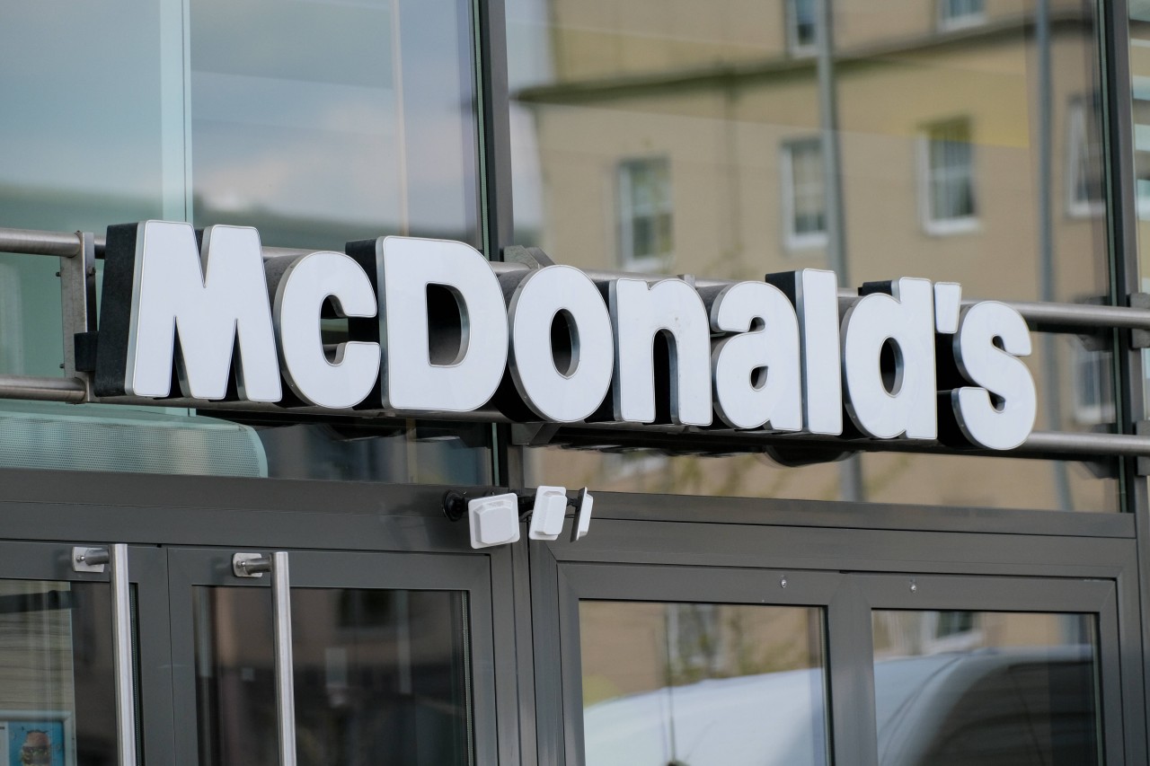 McDonald's: Ein Kunde war mit seiner Bestellung nicht zufrieden. (Symbolbild)