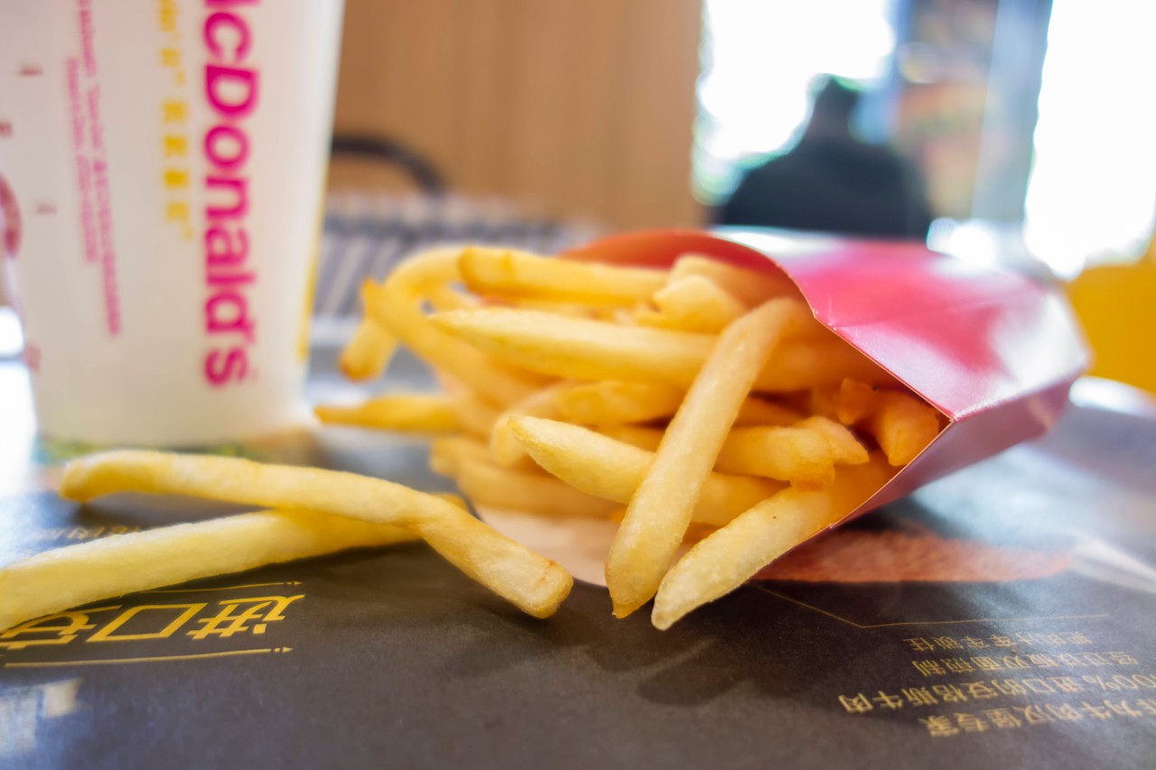 Ein Mann verrät, wie du immer frische Pommes bei McDonald's bekommst. Der Trick ist ganz einfach. 