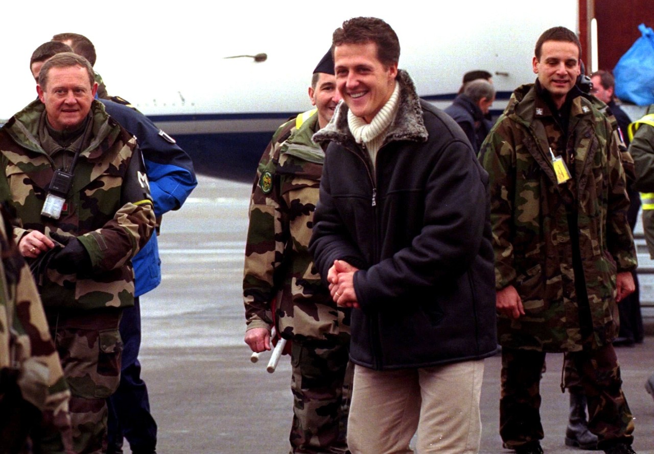Michael Schumacher half die bosnische Stadt Sarajevo nach dem Krieg und wird jetzt auf ganz besonderer Art und Weise geehrt.