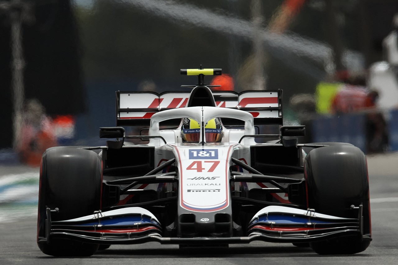 Mick Schuhmacher bestreitet seine erste Saison in der Formel 1 für das Haas-Team. 