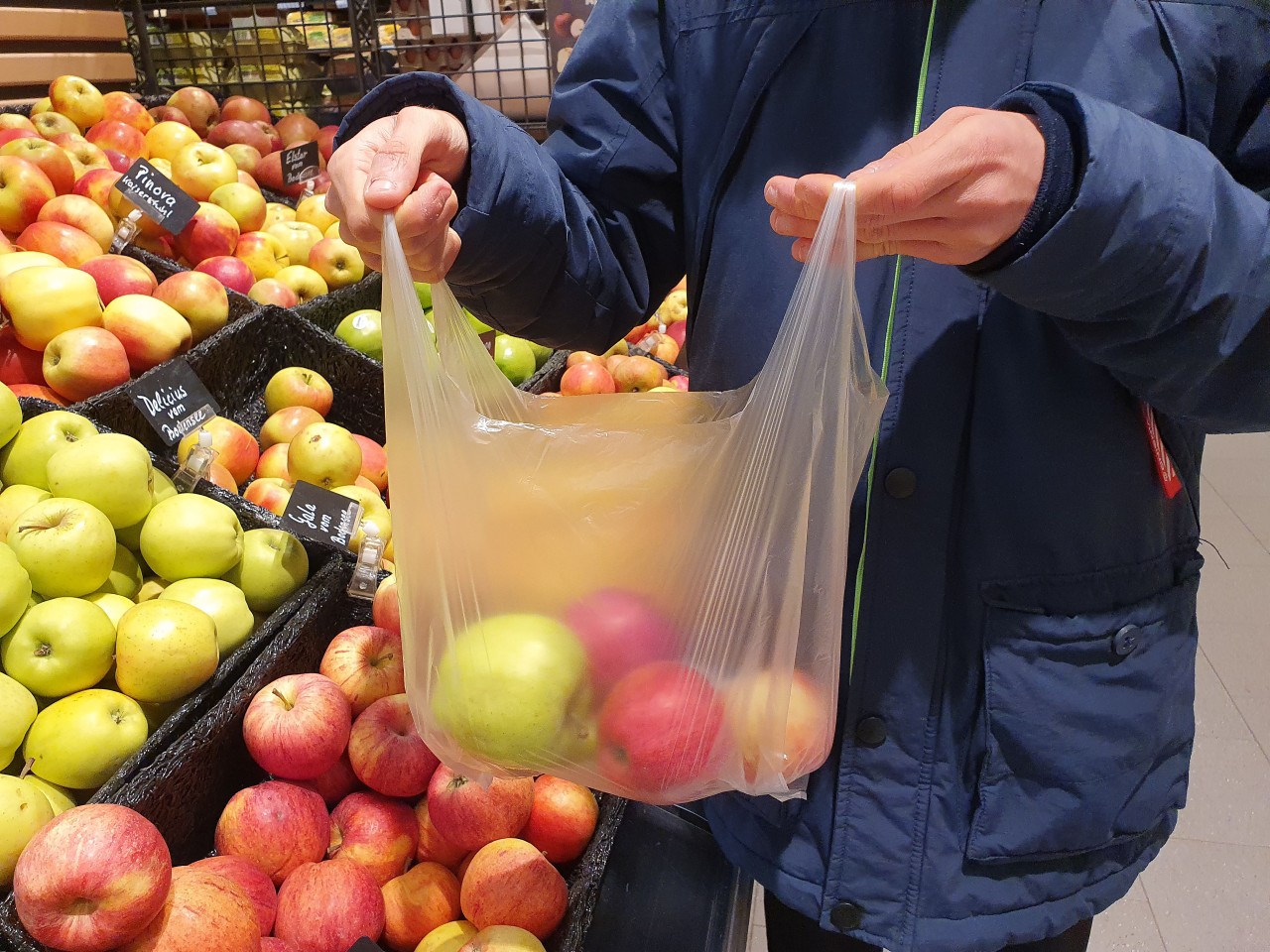 Obst wird immer teurer. 