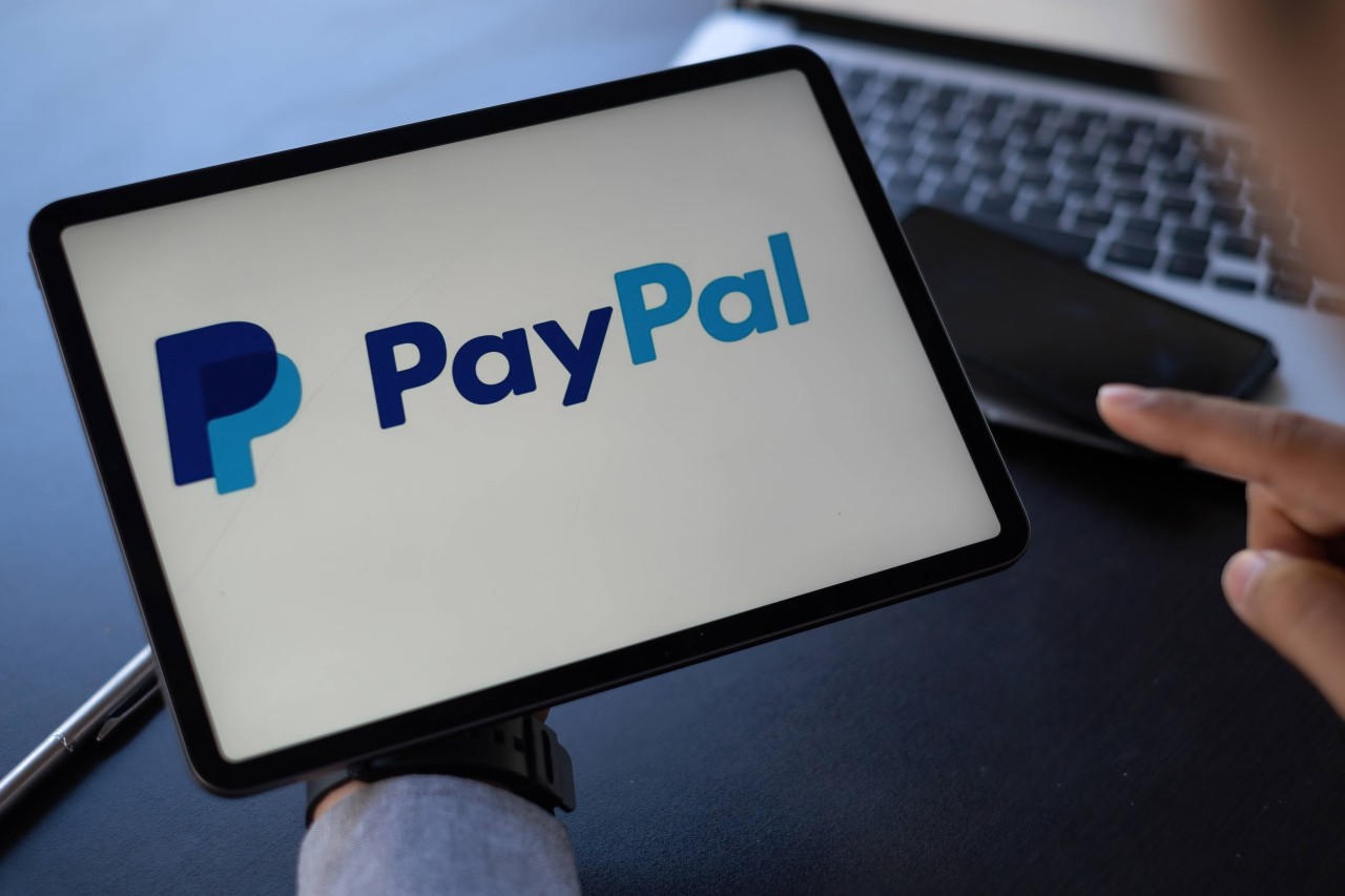 Kunden von Paypal sollten zukünftig vorsichtig sein, wenn sie online Zahlungen tätigen (Symbolbild).
