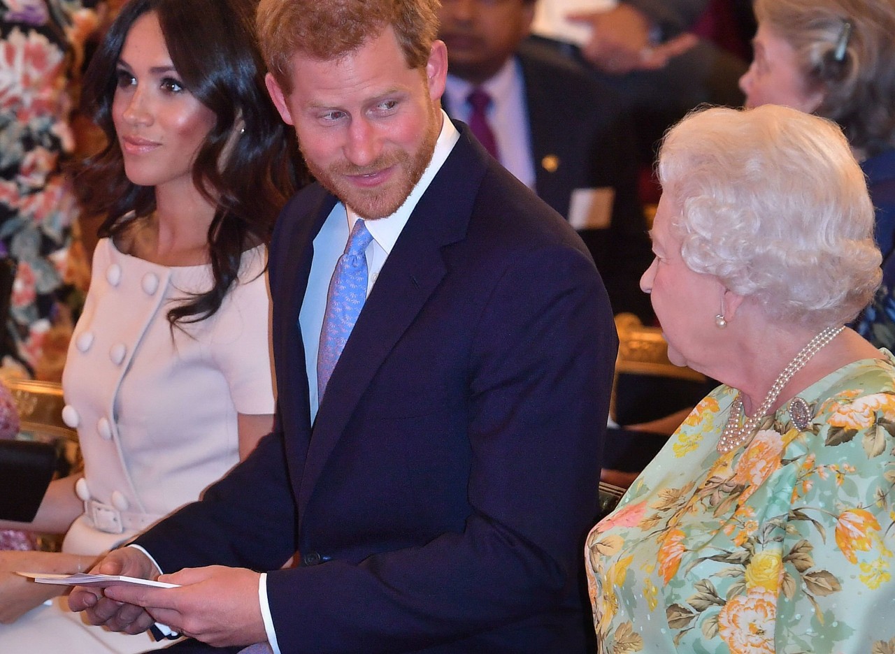 Prinz Harry ist am Dienstag zu seiner schwangeren Frau Meghan Markle geflogen, verpasst damit den Geburtstag der Queen. (Archivfoto)