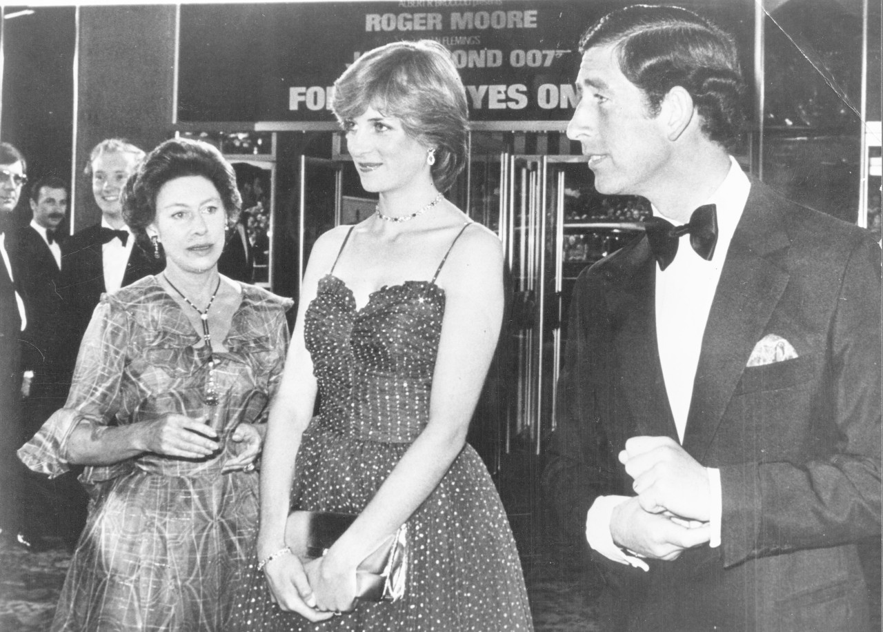 Prinzessin Margaret, Prinzessin Diana und Prinz Charles bei der Premiere von „James Bond 007 – In tödlicher Mission“ am 25. Juni 1981.