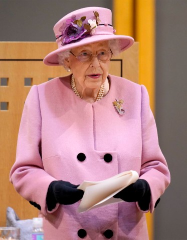 Queen Elizabeth II., hier im Oktober 2021, erholte sich gerade erst von ihrer Corona-Infektion – jetzt sorgt ein Foto für Furore.