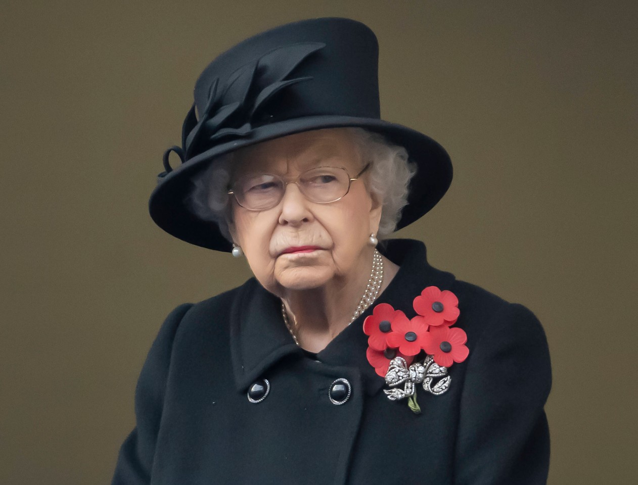 Queen Elizabeth II. muss bei der Beerdigung von Philip alleine sitzen.