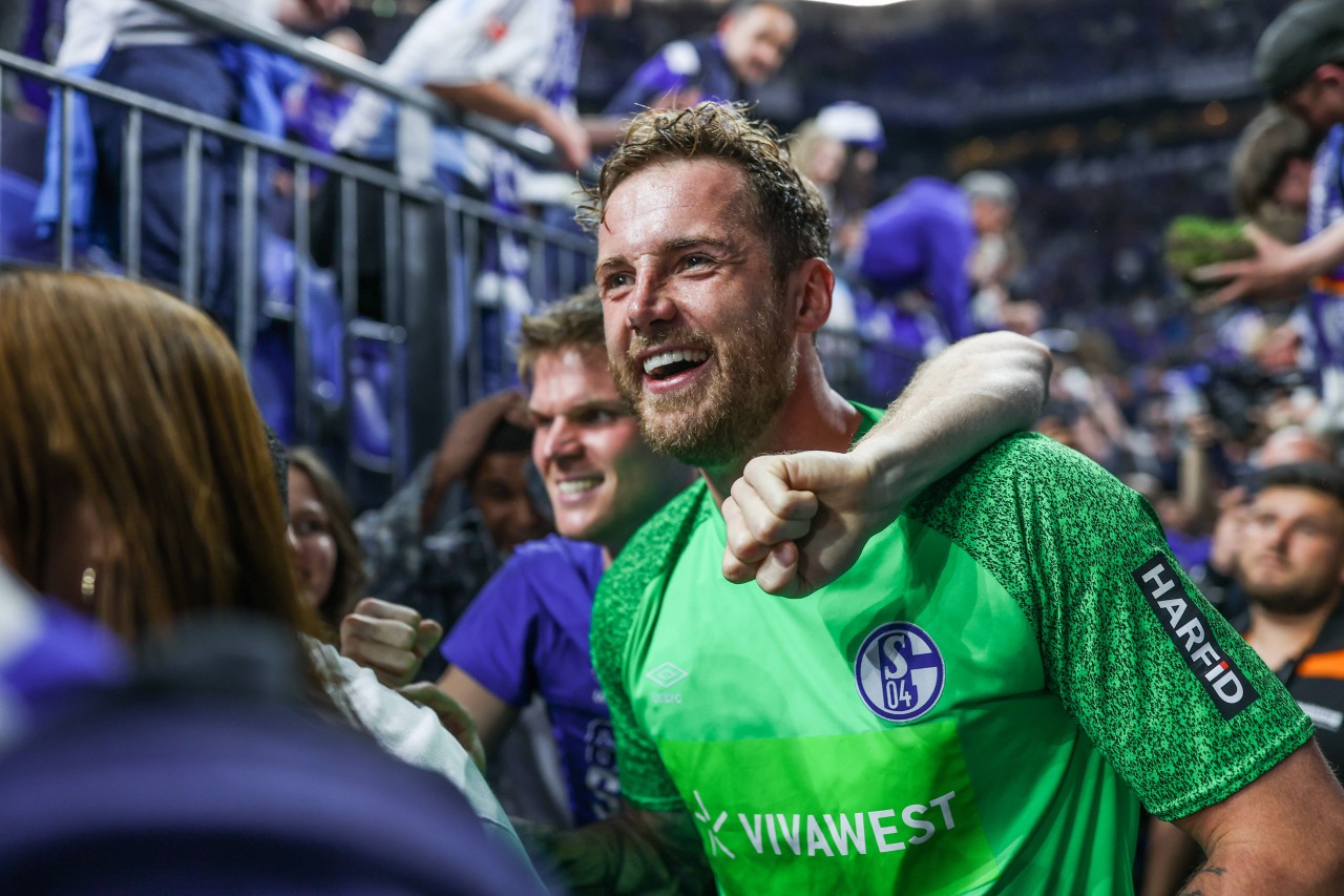 Ralf Fährmann hat bei den Schalke-Fans ein hohes Standing.