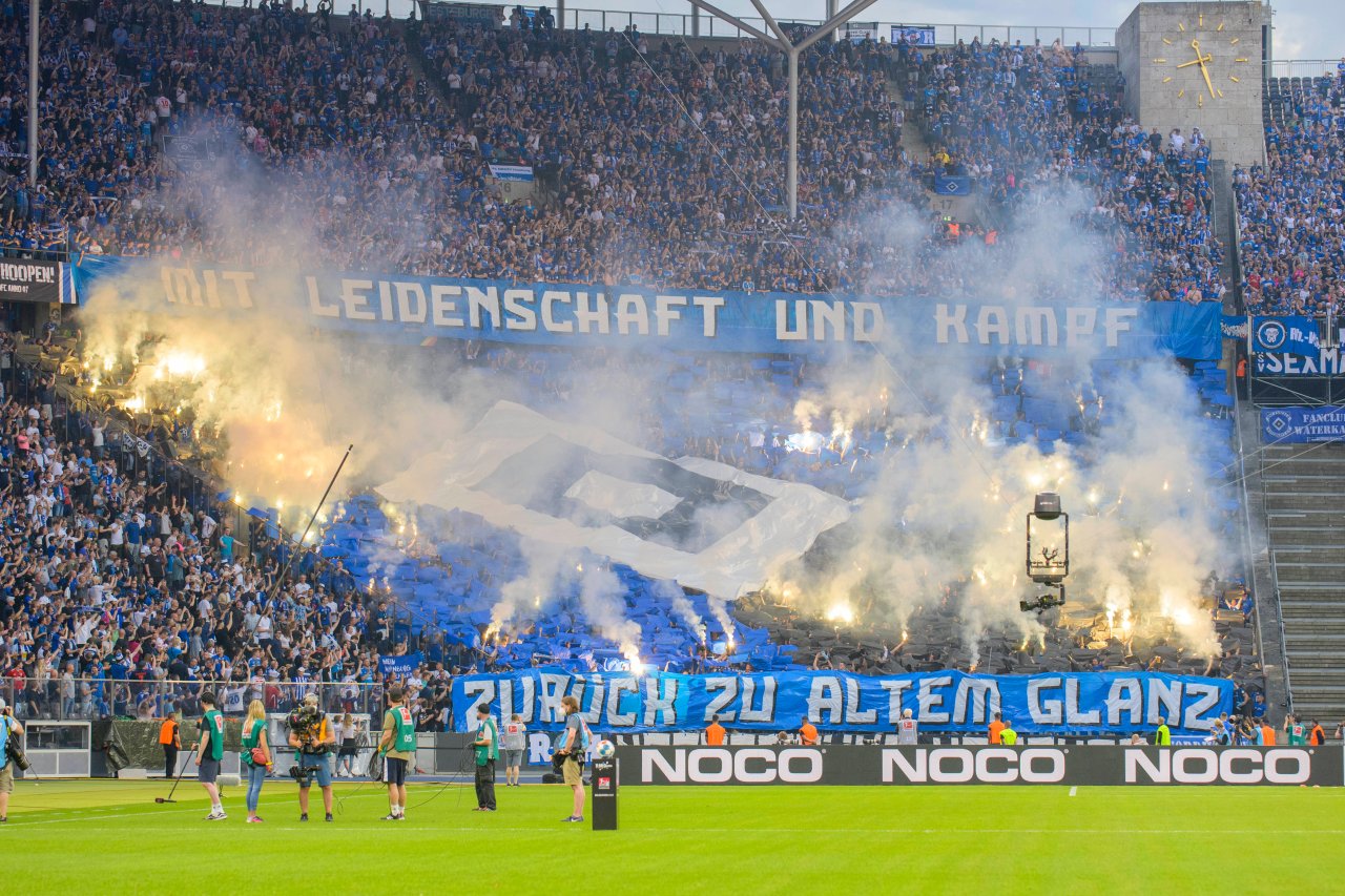Hertha BSC – Hamburger SV Fans staunen