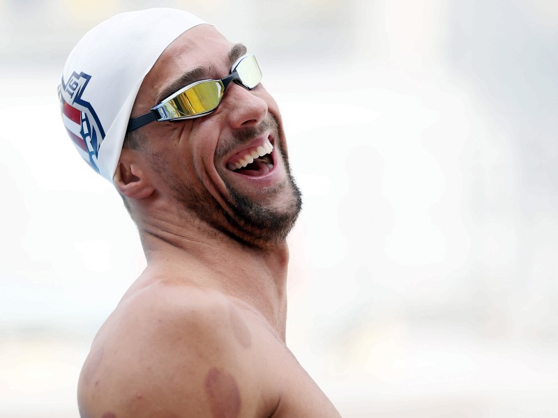 Der 31-Jährige ist mit 18 Goldmedaillen der erfolgreichste Athlet der Geschichte. Rekord-Olympiasieger Michael Phelps springt nun zum fünften Mal ins olympische Becken und gehört wie viele andere Athleten zu den Schönen von Rio.