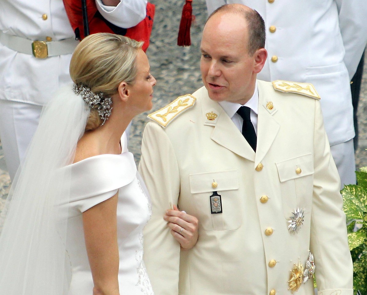 Royals: Am 1. Juli 2011 heiratete Charlène Fürst Albert standesamtlich. Einen Tag später fand die kirchliche Trauung im Palast statt. 