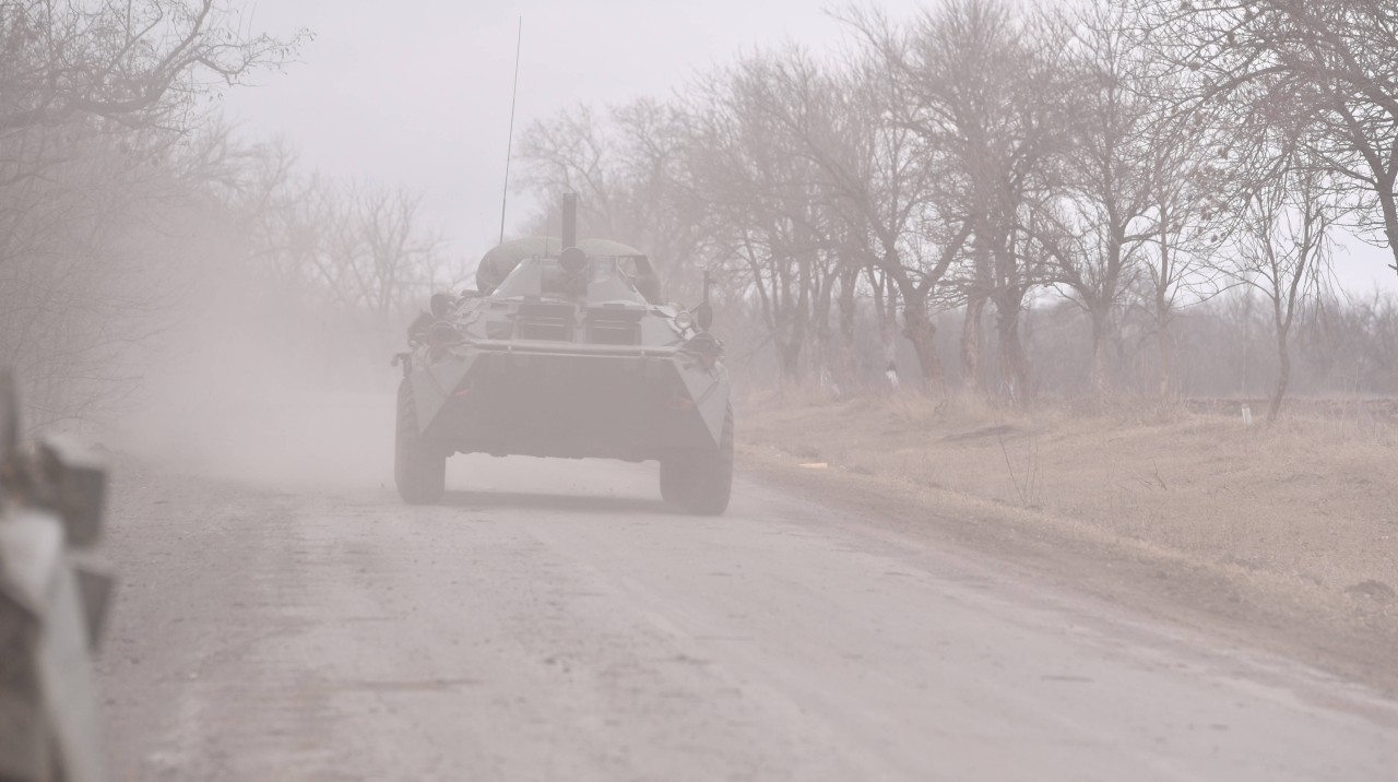 Russische Soldaten sind in die Ukraine einmarschiert.