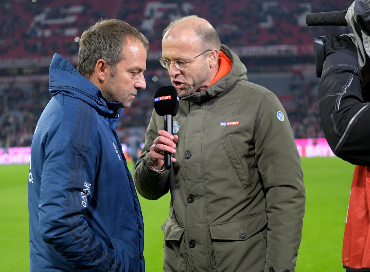 Lieferten sich einen Schlagabtausch: Bayern-Trainer Hansi Flick und Sky-Reporter Patrick Wasserziehr. (Archivbild)