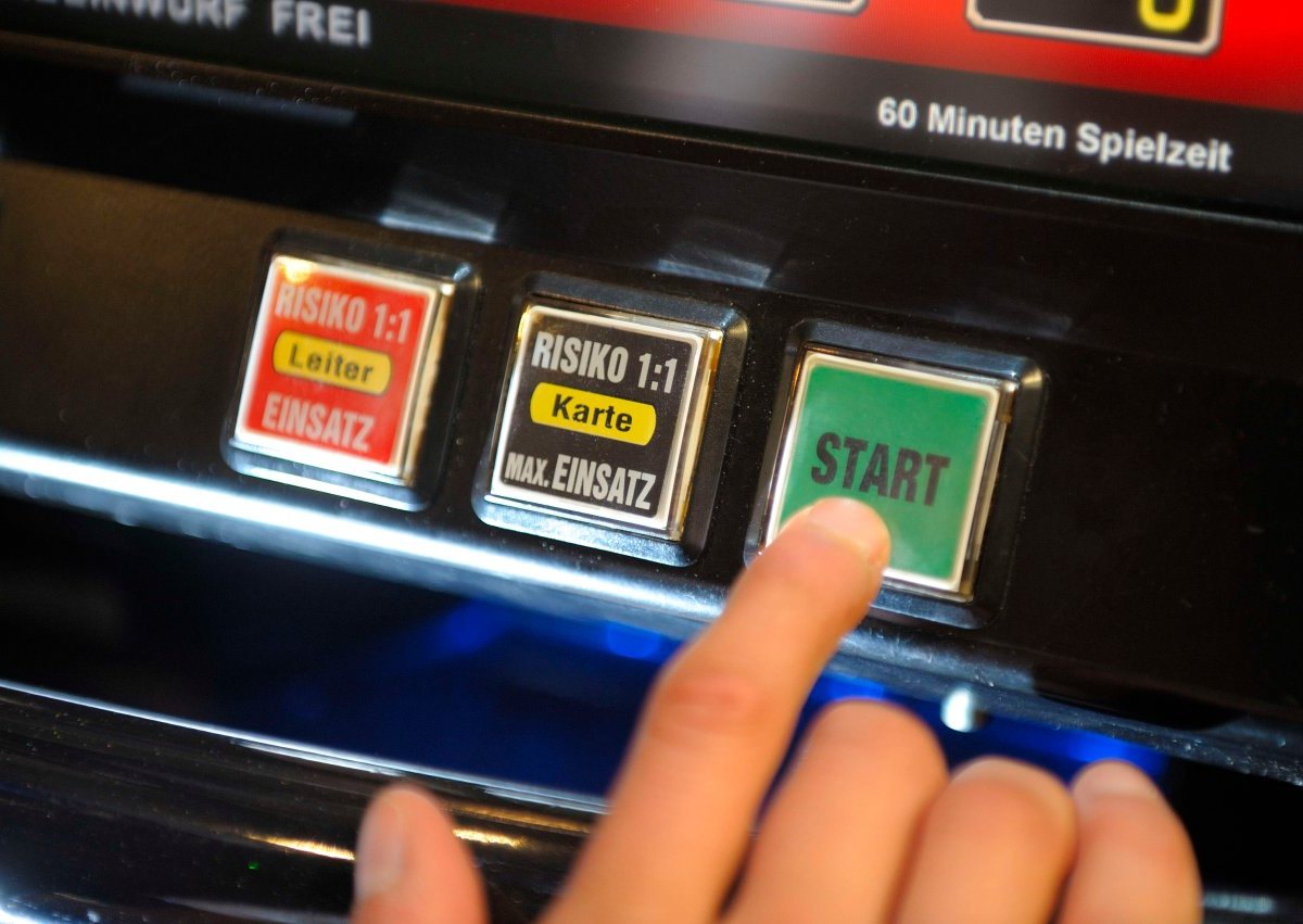 Spielerkarten_Automatenspiel_Gesetz.jpg