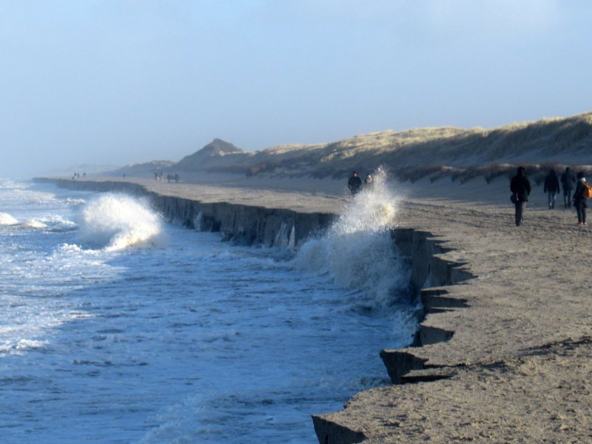 Sturmtief Nadia: Strand auf Langeoog weggespült
