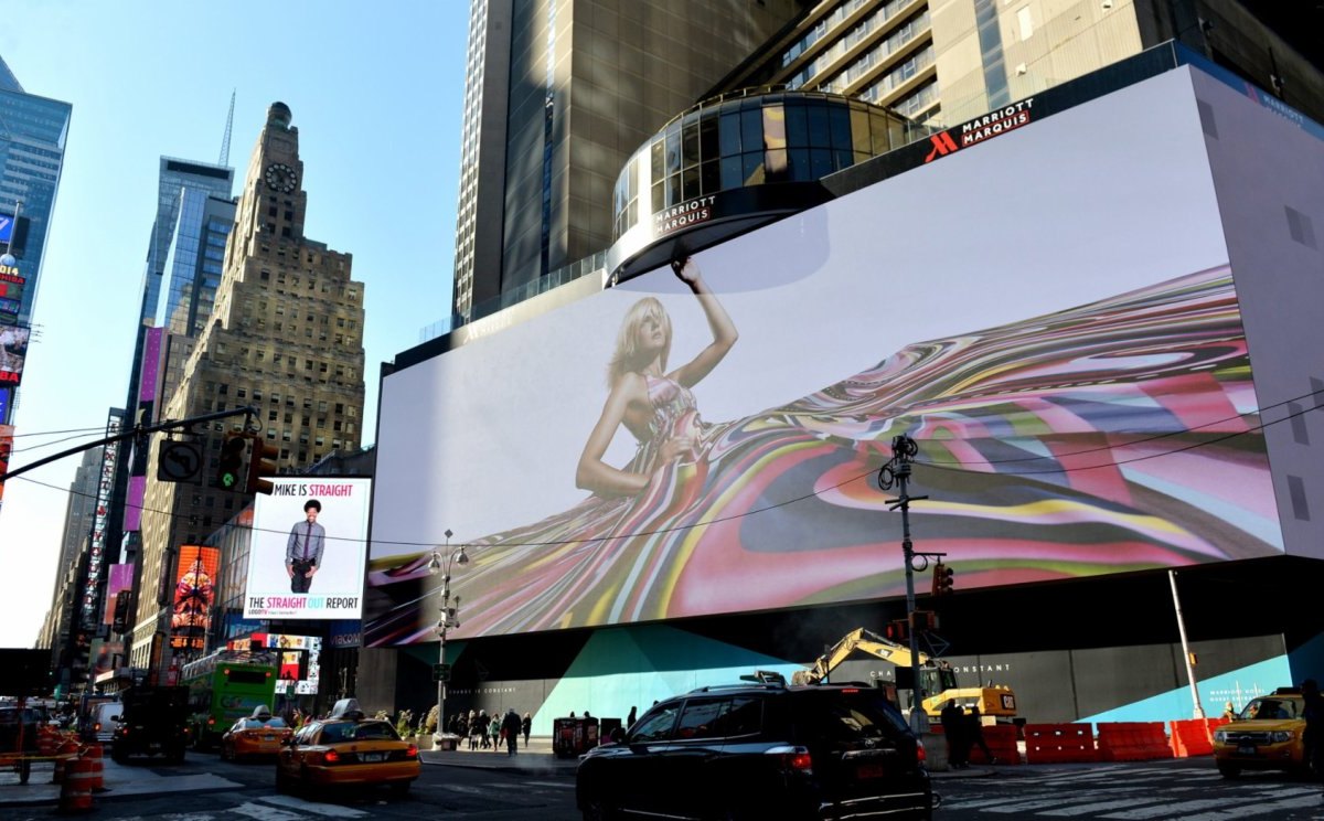 Times Square Werbung.jpg