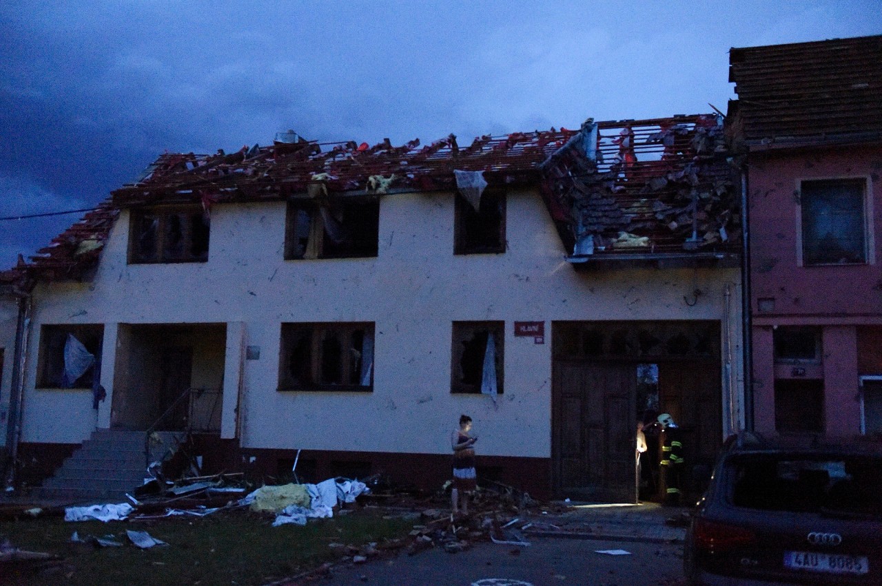 Ein Tornado hat Teile von Tschechien komplett verwüstet.