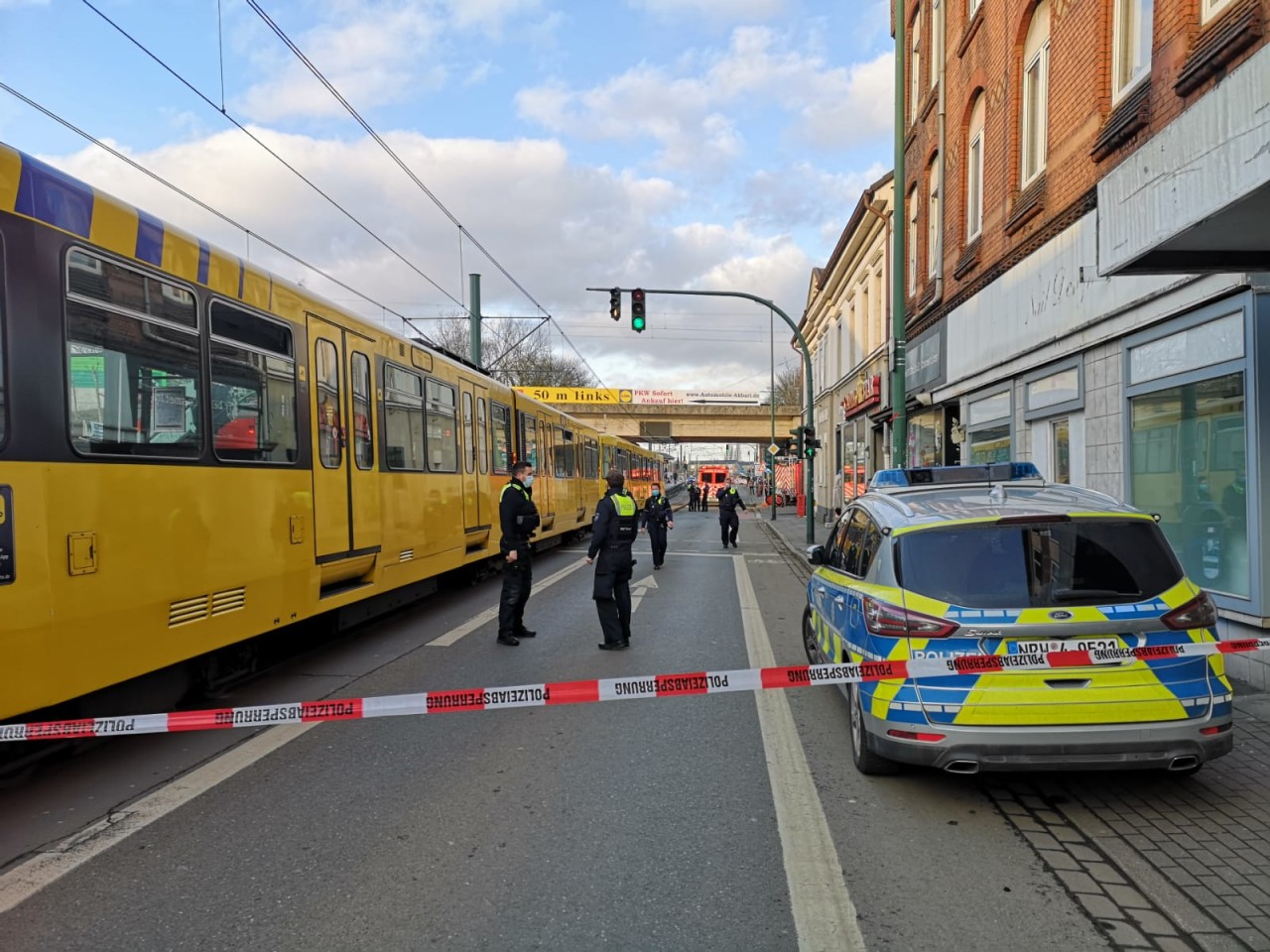 In Essen ist es am Freitagnachmittag zu einem dramatischen Unfall gekommen. 