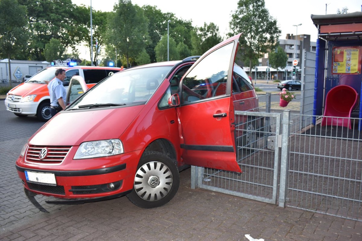 Unfall-Mönchengladbach-Freundin-überfahren.jpg