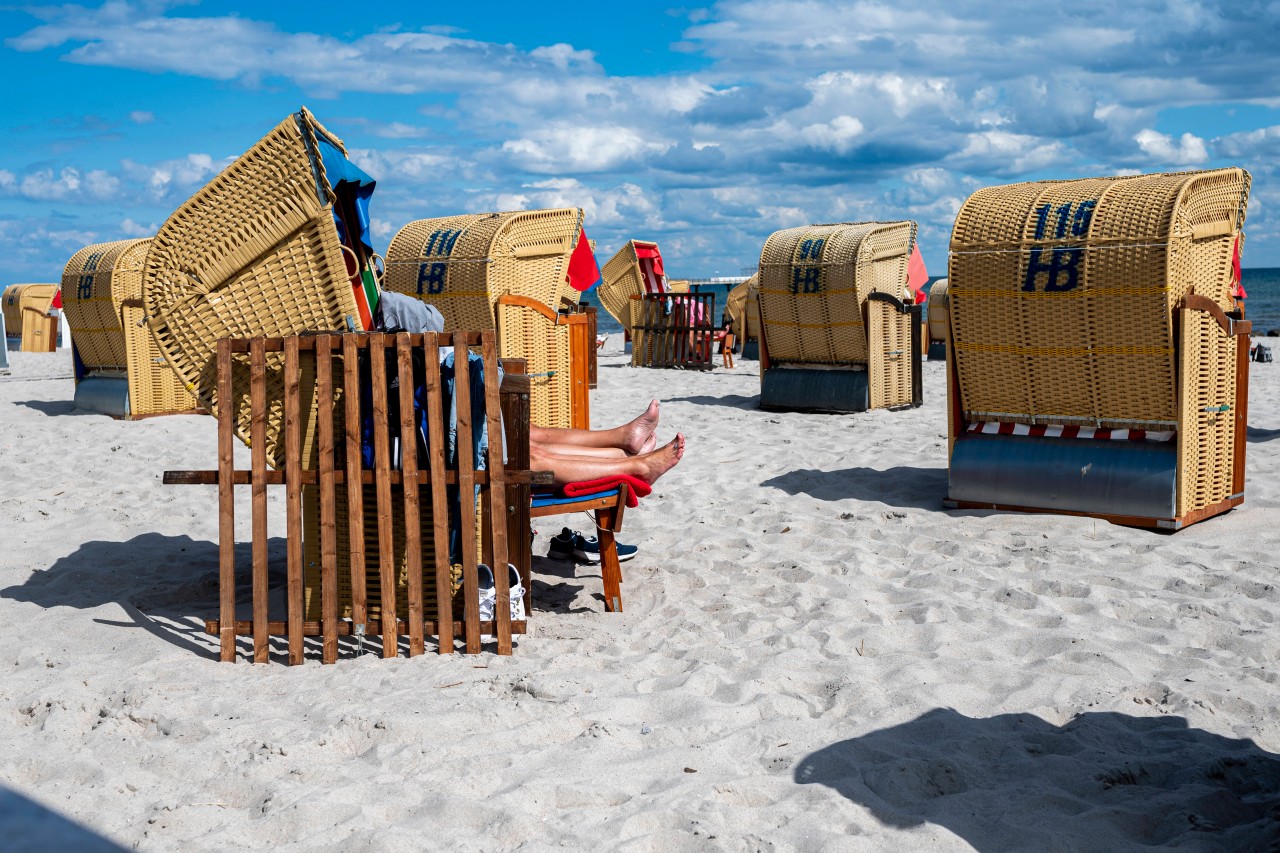Urlaub an der Ostsee: Als ein Tourist DAS sieht, dreht er direkt um. 