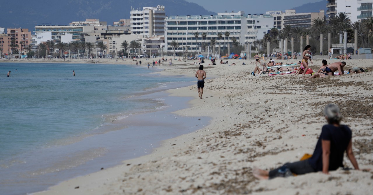 Urlaub auf Mallorca: Auf der Insel gelten jetzt nicht mehr so strenge Corona-Regeln. (Symbolbild)
