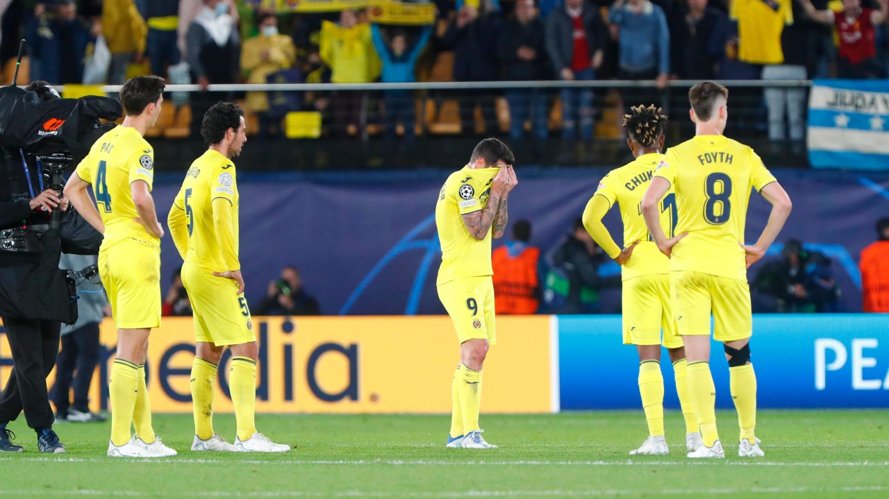 Villarreal weint nach dem Niederlage.