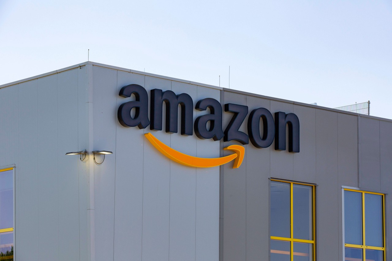 Amazon: Eine Paketbotin hat in den USA auf eine Frau eingeschlagen. (Symbolbild)