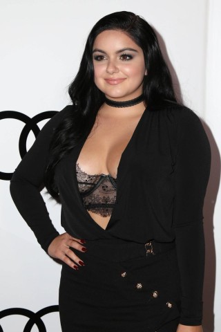 Lange Zeit hat sich die Schauspielerin Ariel Winter (20) mit ihrem Gewicht nicht besonders wohl in ihrer Haut gefühlt. Trotzdem zeigte sie sich gerne freizügig.