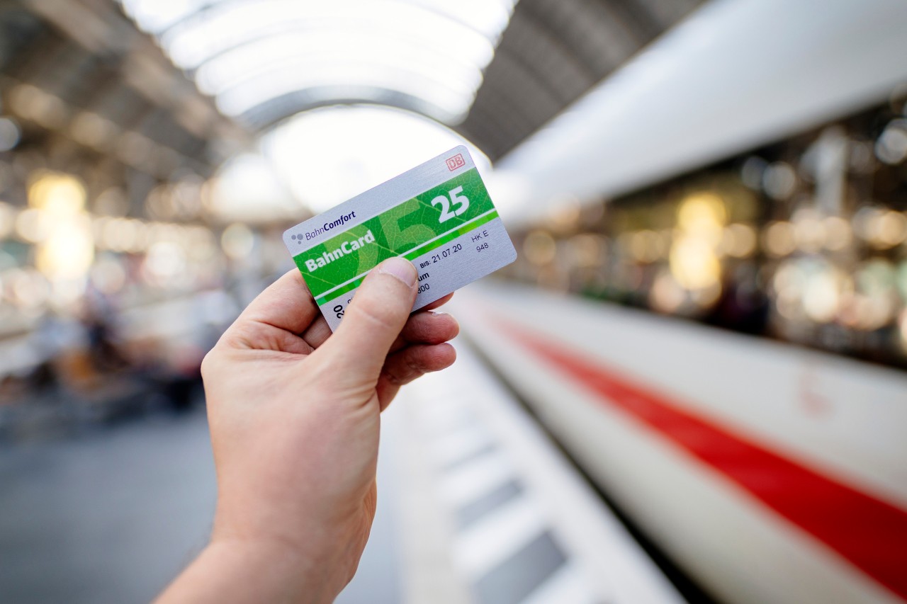 Die BahnCard-Partnerkarte wird ab April 2022 nicht mehr verkauft. (Symbolbild)