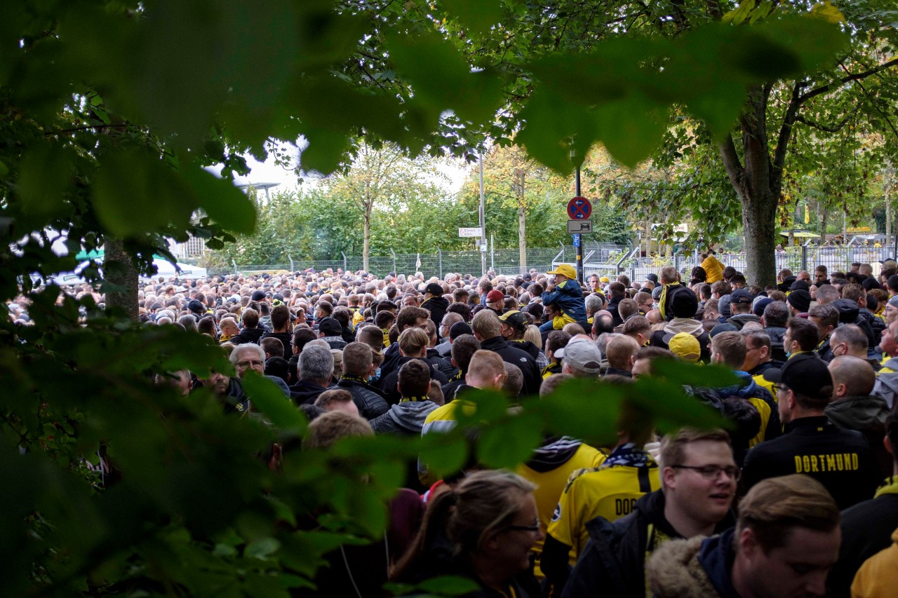 Gegen Mainz herrschte am Süd-Eingang zum BVB-Stadion das pure Chaos.