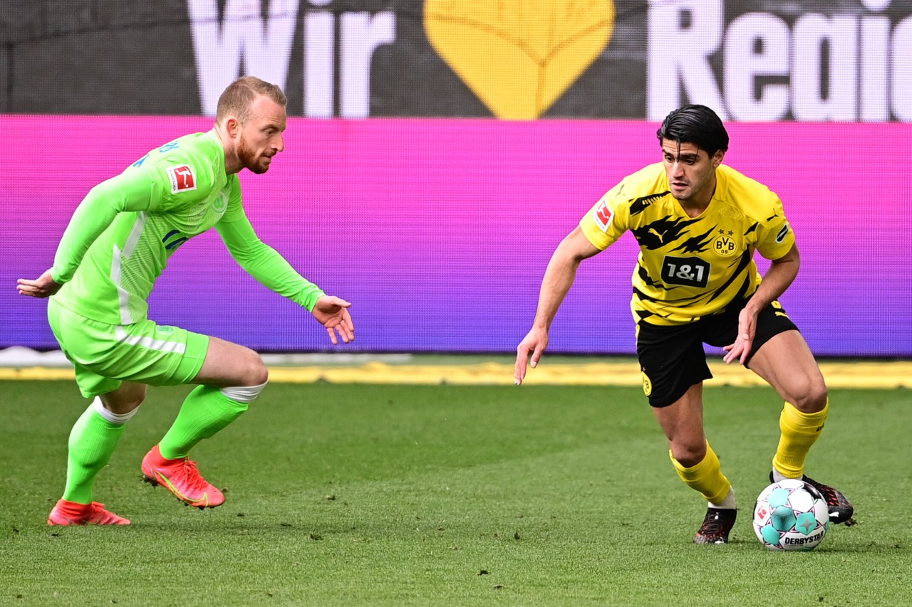 In Wolfsburg legte Mahmoud Dahoud brillant das 2:0 für Borussia Dortmund auf.
