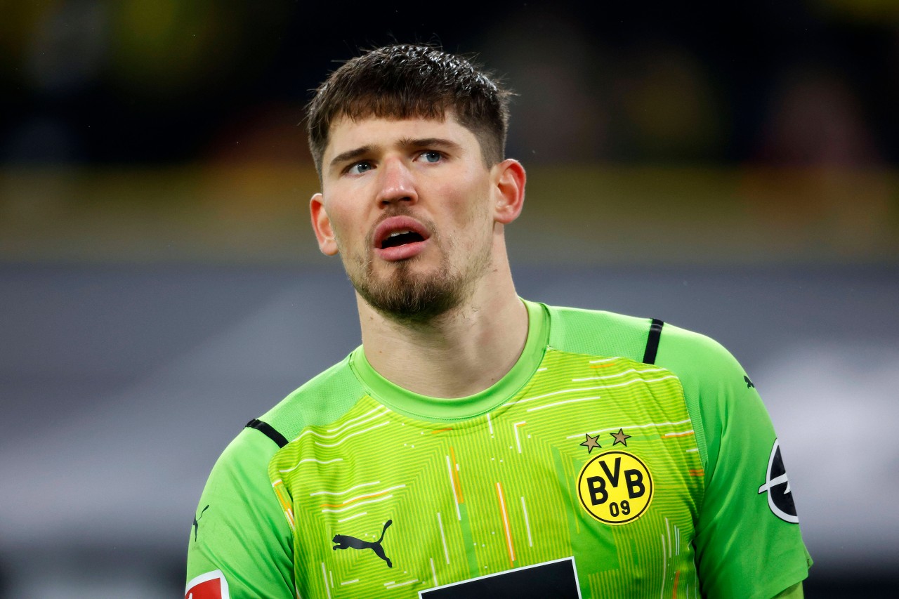 Bei Borussia Dortmund ist Gregor Kobel der derzeit einzige fitte Torhüter.