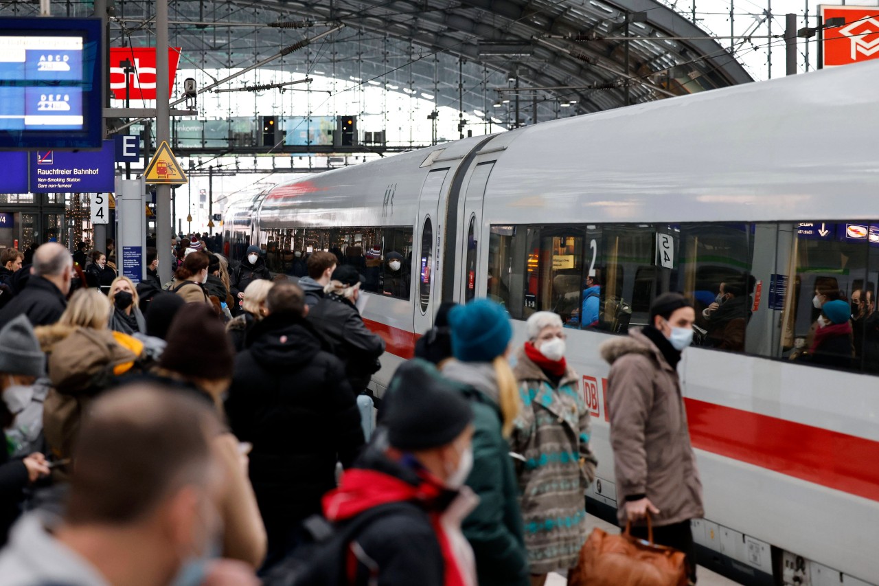 Deutsche Bahn: Im vergangenen Jahr mussten die Fahrgäste mehr Zugausfälle tolerieren als im Vorjahr. 
